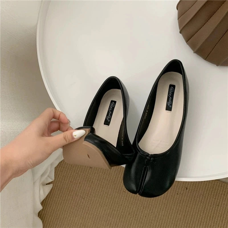 Mocassin <br> Tabi